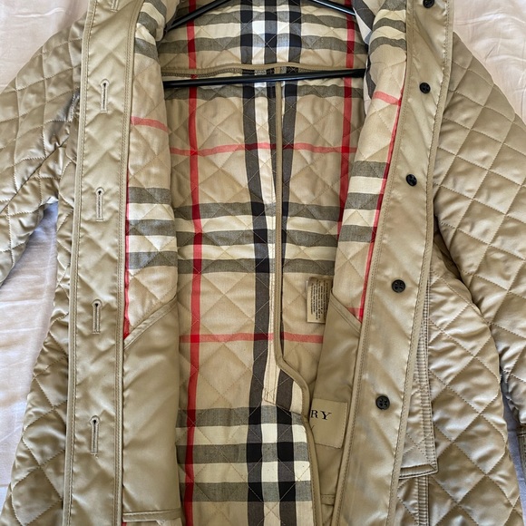 Burberry Ashurst Quilted Jacket - Picture 5 of 9